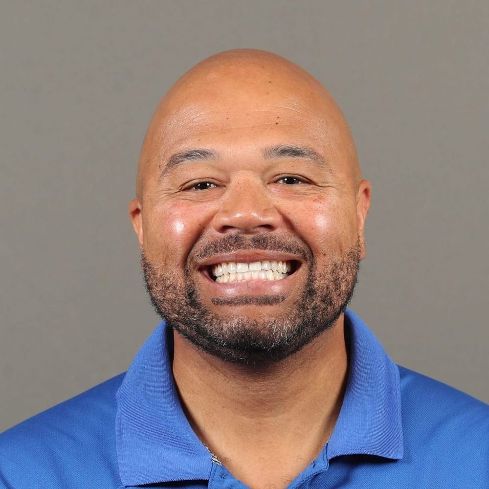 Faculty Member Spencer Thomas 